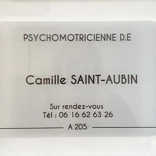 PLAQUE_CAMILLE Plaque Camille Saint-Aubin